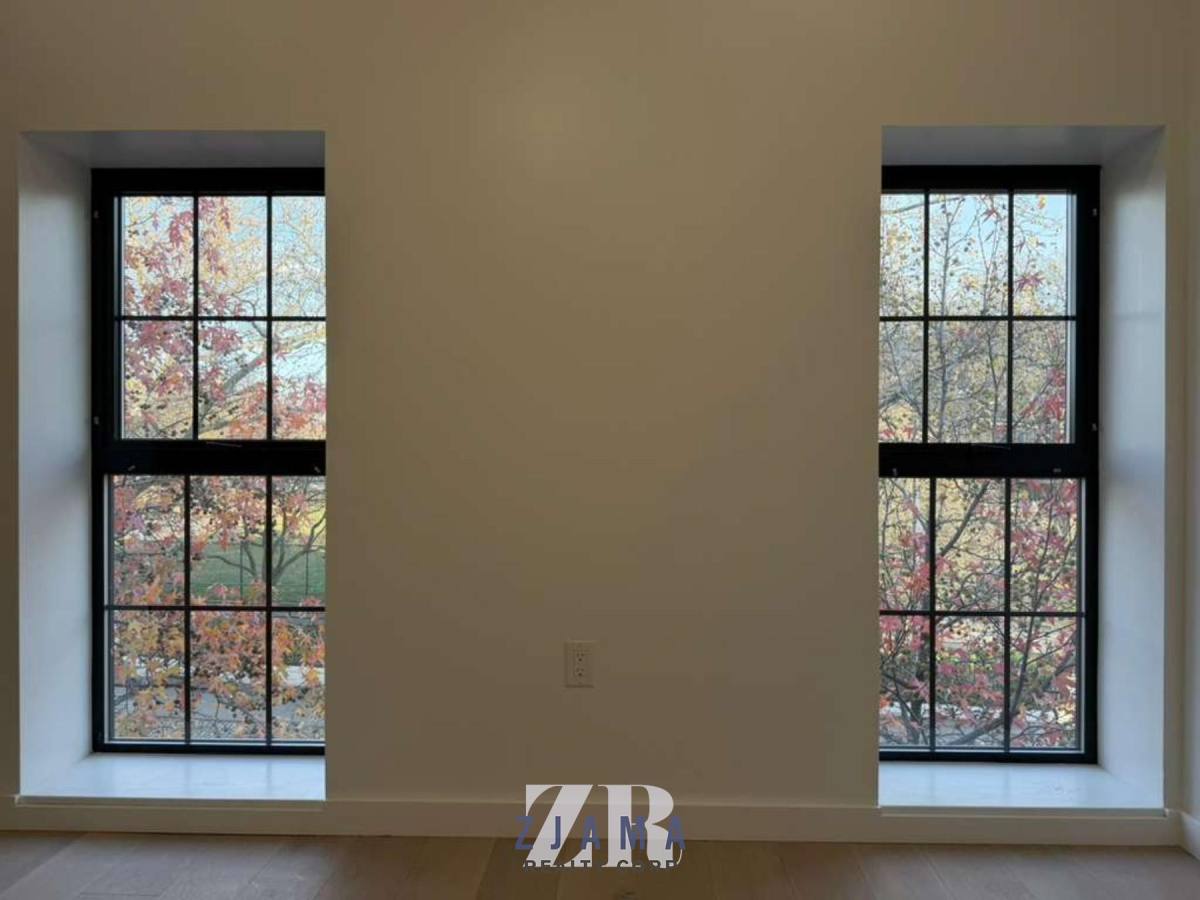 Apartment for rent at 360 Rochester Ave #3R, Brooklyn, NY 11213