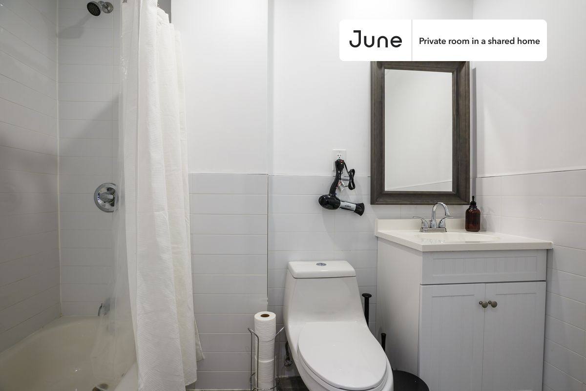 Apartment for rent at 644 Park Place #3C, Brooklyn, NY 11216