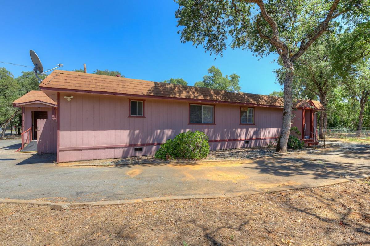 House for rent at 162 Feathervale Dr, Oroville, CA 95965