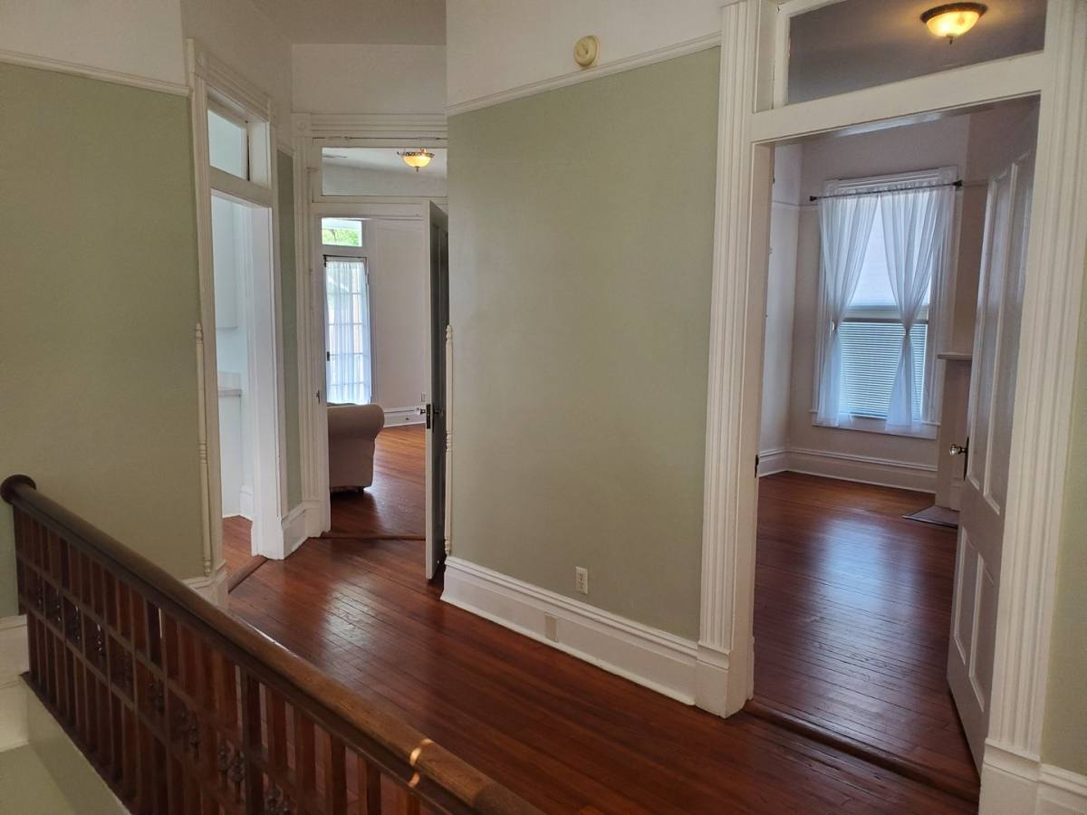 House for rent at 2402 Lincoln St, Savannah, GA 31401