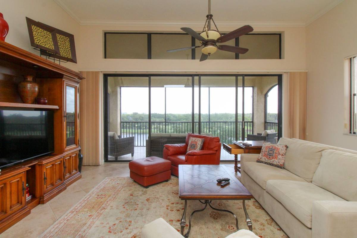 Apartment for rent at 7024 Pelican Bay Blvd, Naples, FL 34108