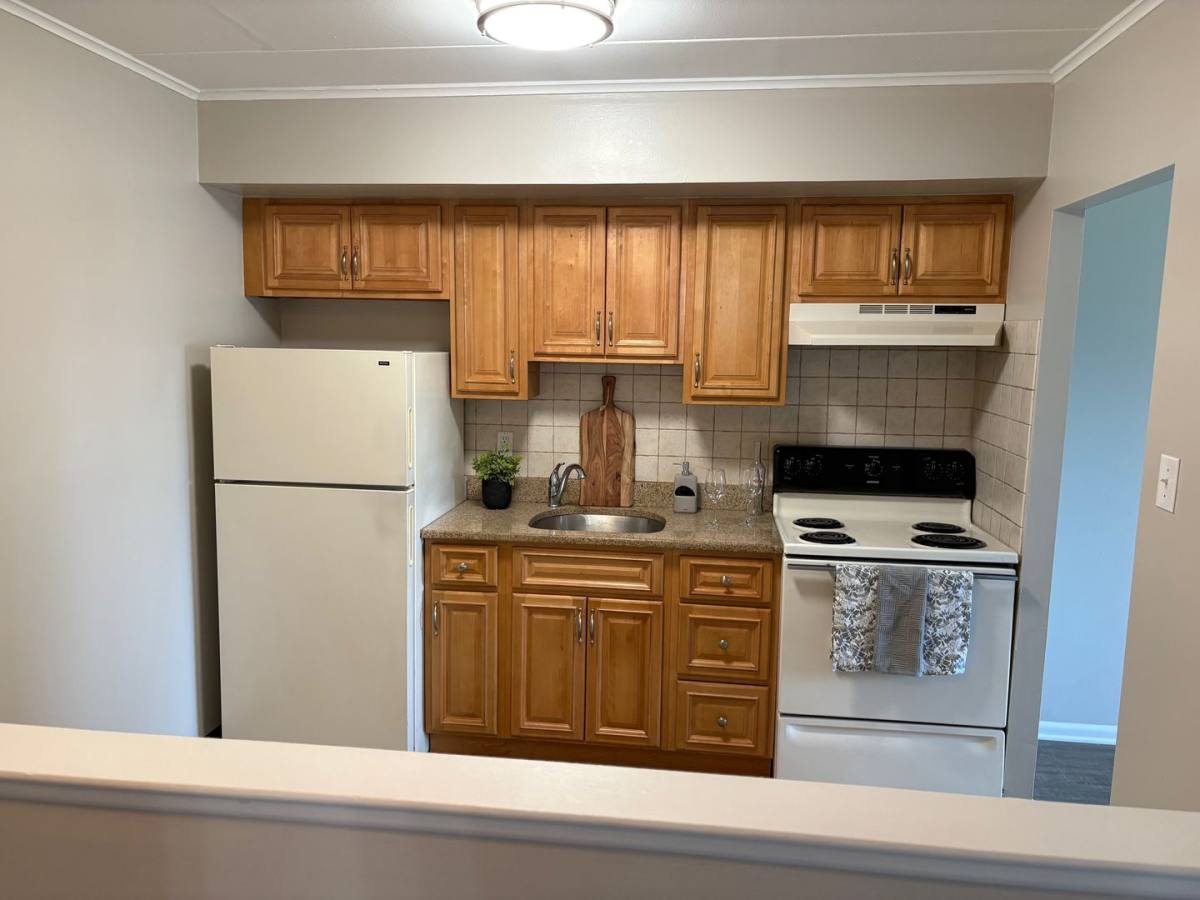 Apartment for rent at 204 E Chester Pike, Ridley Park, PA 19078