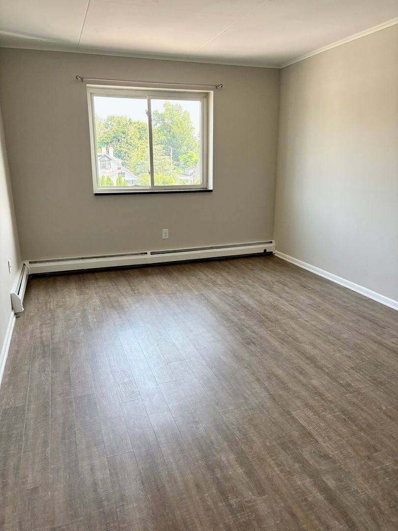 Apartment for rent at 204 E Chester Pike, Ridley Park, PA 19078