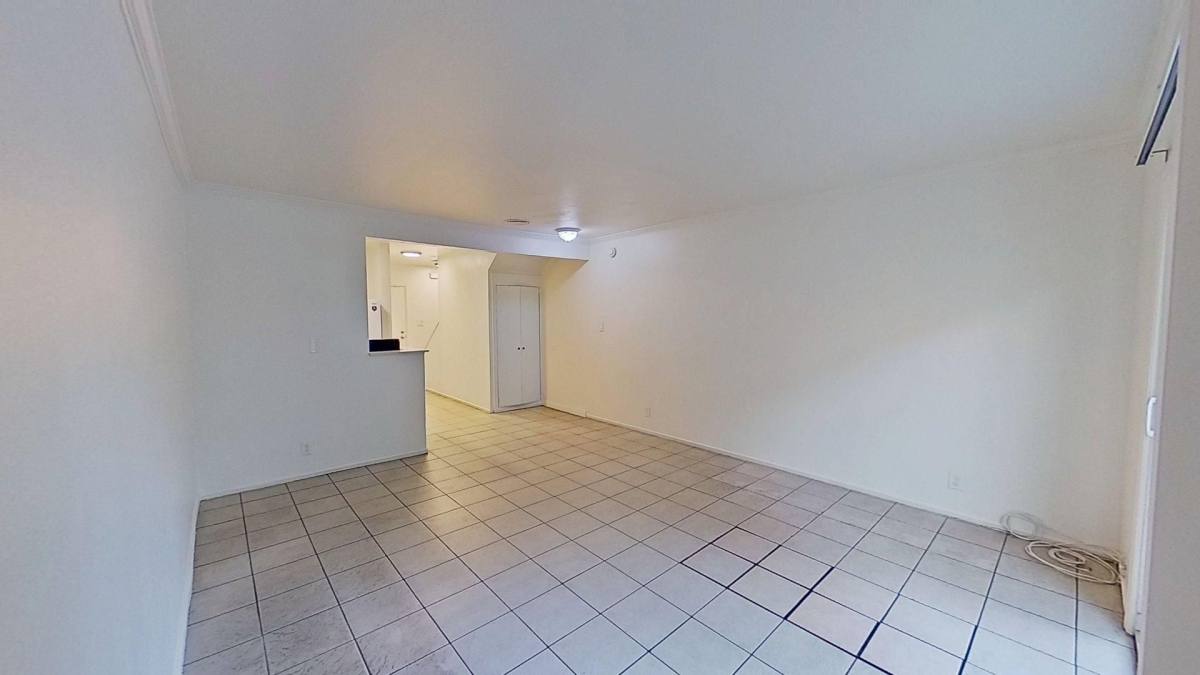 Townhouse for rent at 443 W Valencia Dr, Fullerton, CA 92832