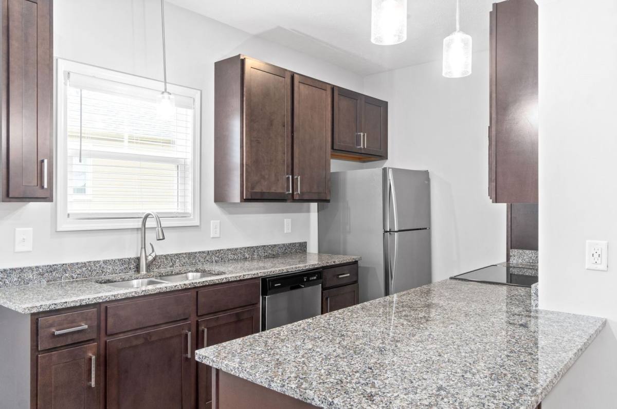 Apartment for rent at 1625 Golf Club Lane, Clarksville, TN 37043