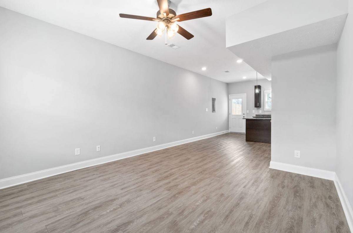 Apartment for rent at 1625 Golf Club Lane, Clarksville, TN 37043