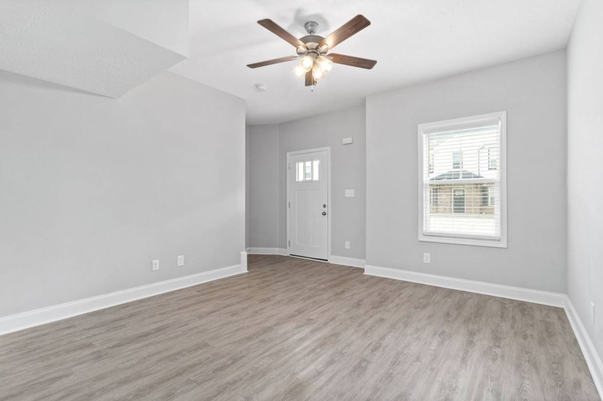 Apartment for rent at 1625 Golf Club Lane, Clarksville, TN 37043