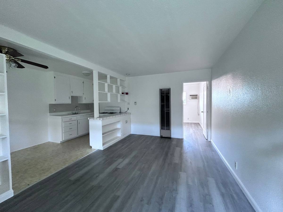 Apartment for rent at 739 Bowles St, Sacramento, CA 95815