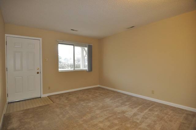 Apartment for rent at 300 E Fairlawn, Urbana, IL 61801