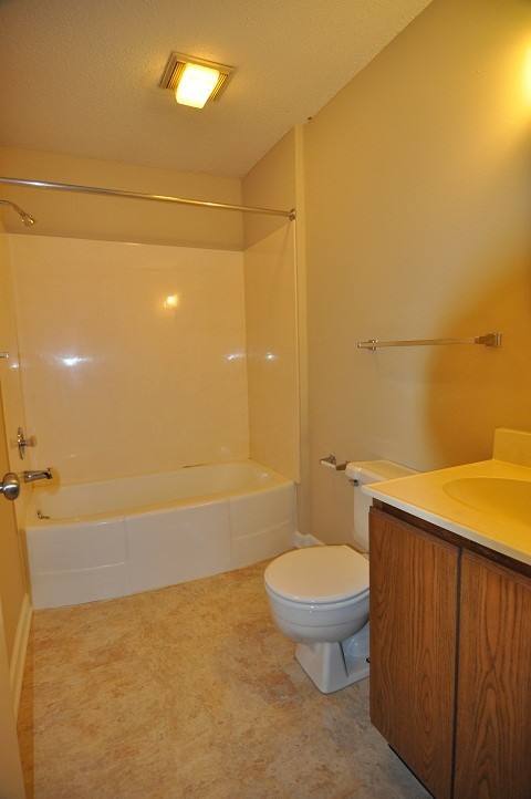 Apartment for rent at 300 E Fairlawn, Urbana, IL 61801