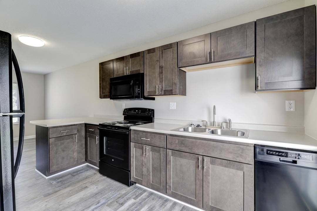 Apartment for rent at 300 E Fairlawn, Urbana, IL 61801