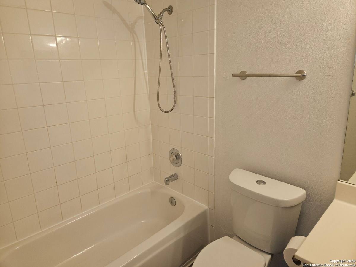 Townhouse for rent at 7715 Rustic Park, San Antonio, TX 78240