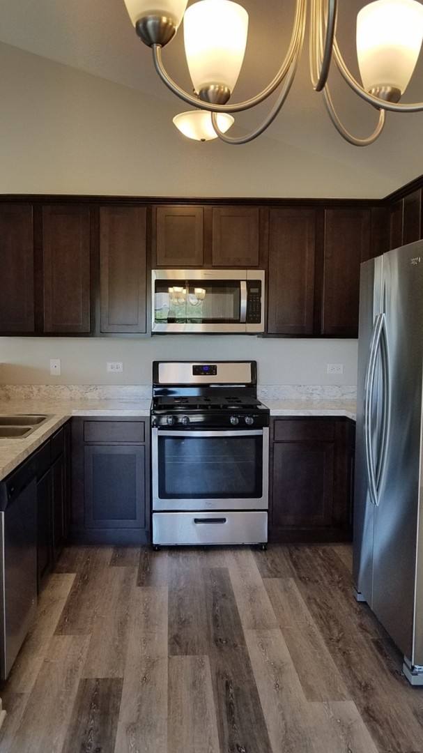 Apartment for rent at 4334-4364 Timber Ridge Court, Joliet, IL 60436