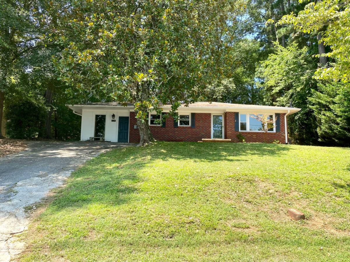 Apartment for rent at 129 Freedom Dr, Clemson, SC 29631