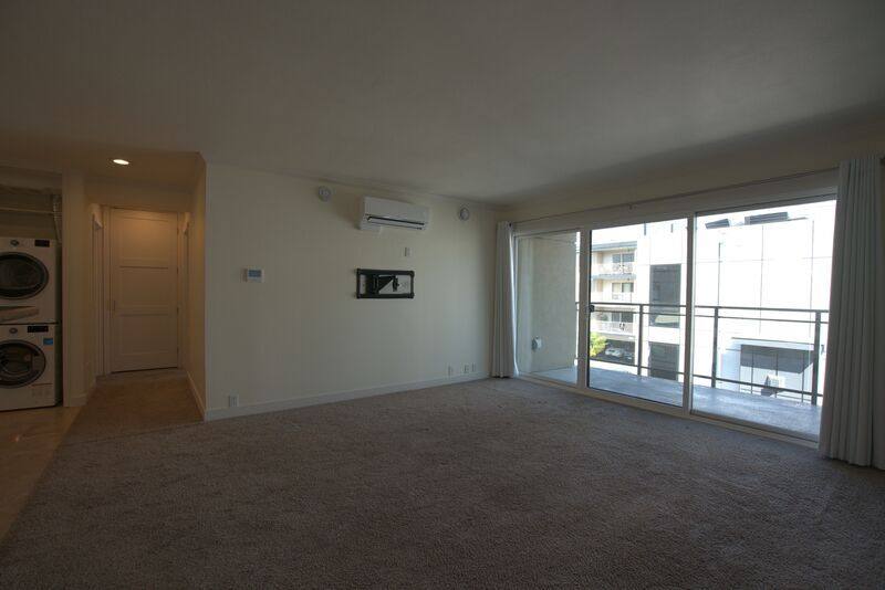 Condo for rent at 6401 Lake Washington Blvd NE #303, Kirkland, WA 98033