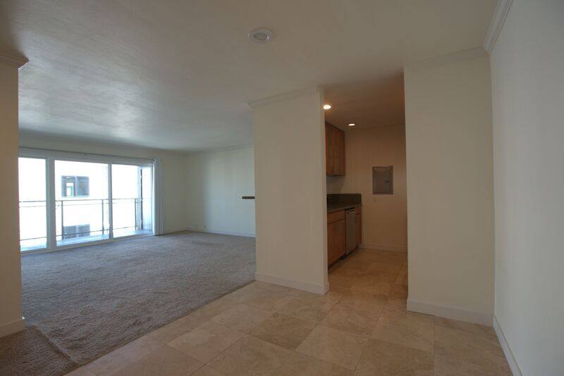 Condo for rent at 6401 Lake Washington Blvd NE #303, Kirkland, WA 98033