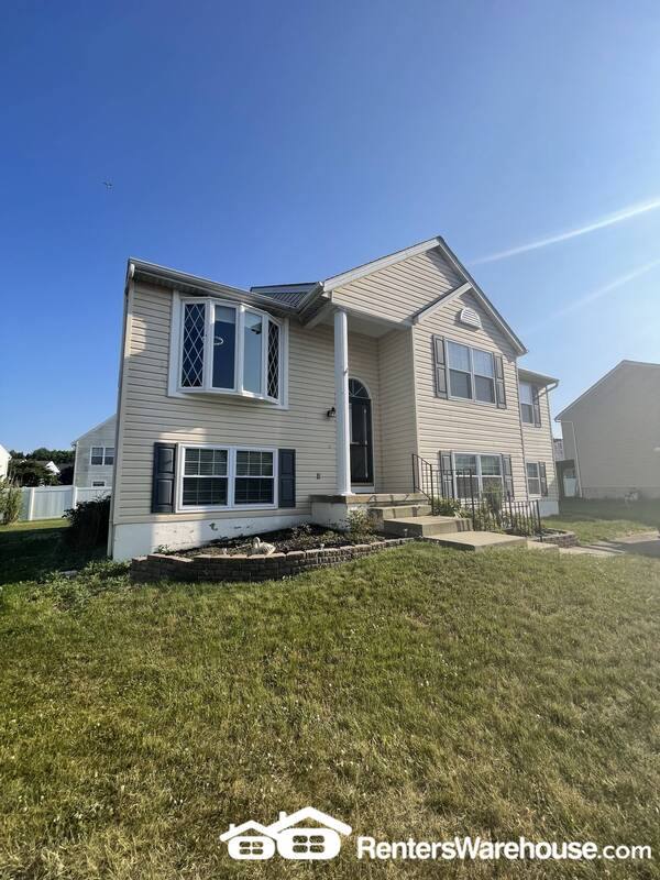 House for rent at 9 Snug Lagoon Court, Middle River, MD 21220