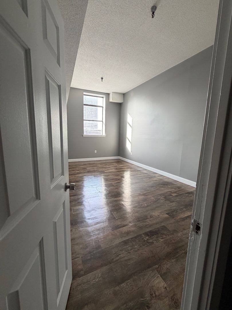 Apartment for rent at 122 Chestnut St, Springfield, MA 01103