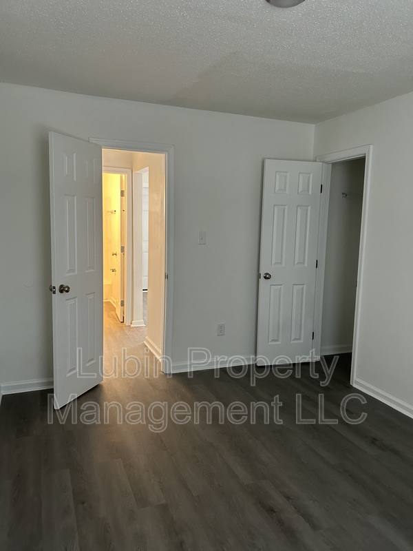 Apartment for rent at 1711 Pendleton St #10, Memphis, TN 38114