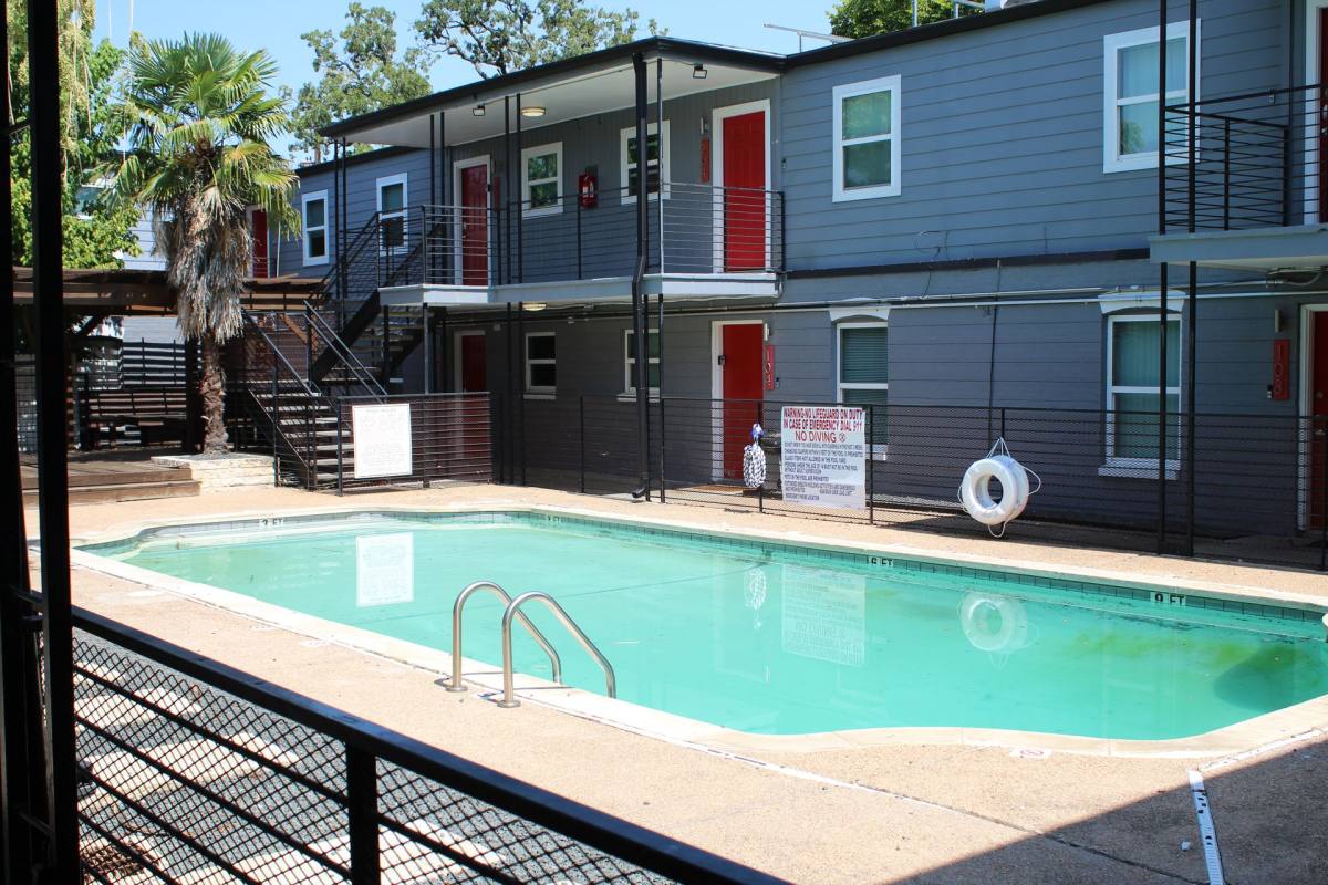 Apartment for rent at 206 W 38th St, Austin, TX 78705