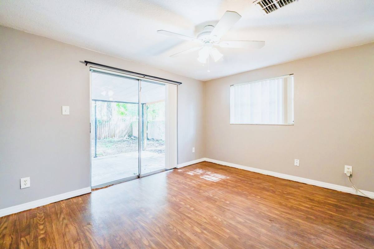 Apartment for rent at 2507 W Virginia Ave, Tampa, FL 33607