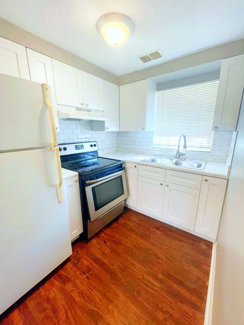 Apartment for rent at 2507 W Virginia Ave, Tampa, FL 33607