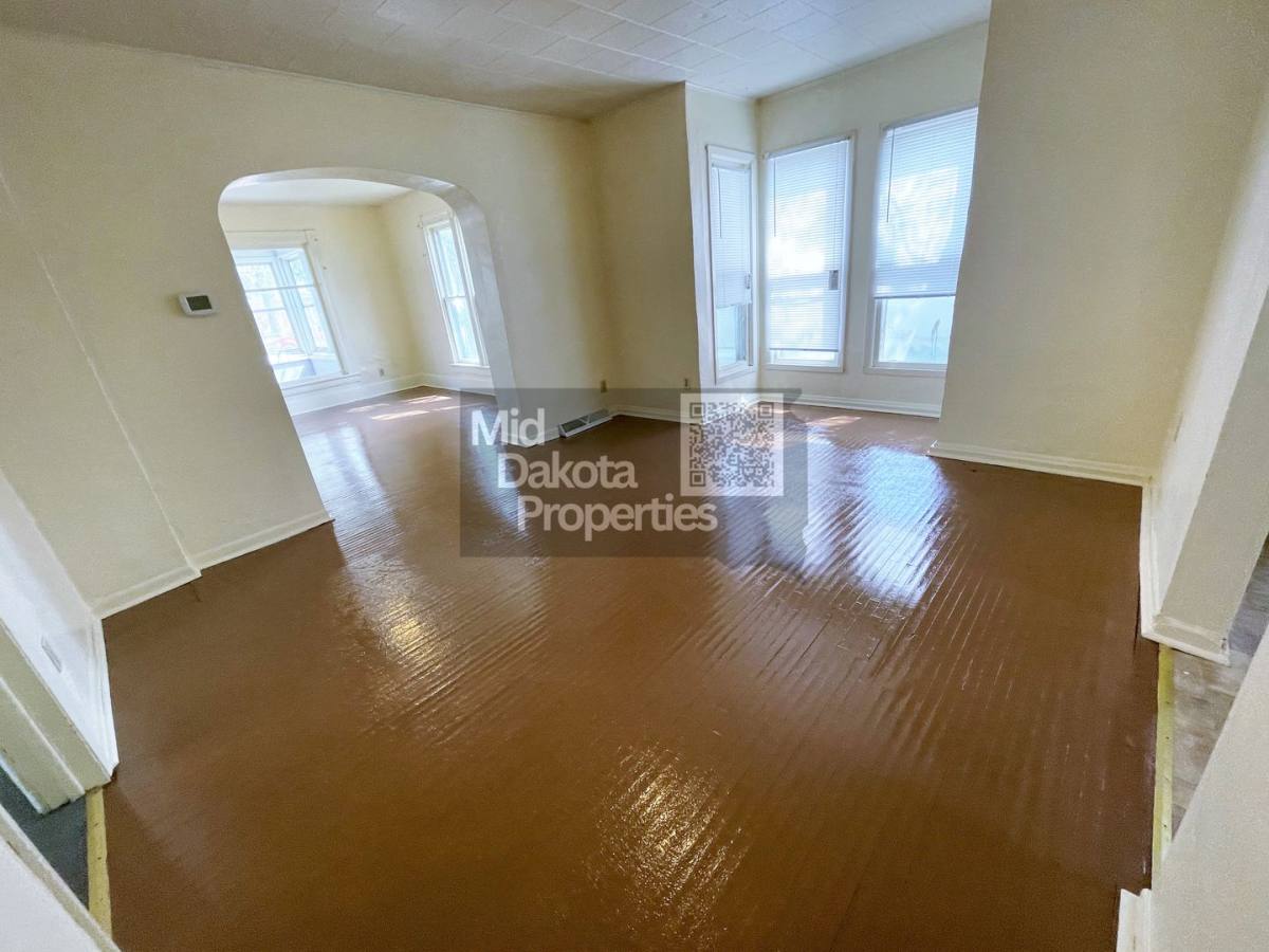 House for rent at 509 E 1st, Mitchell, SD 57301