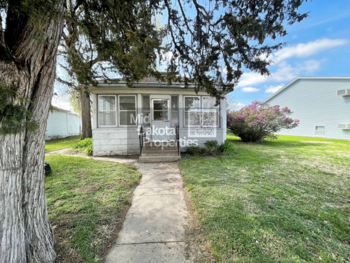 House for rent at 509 E 1st, Mitchell, SD 57301