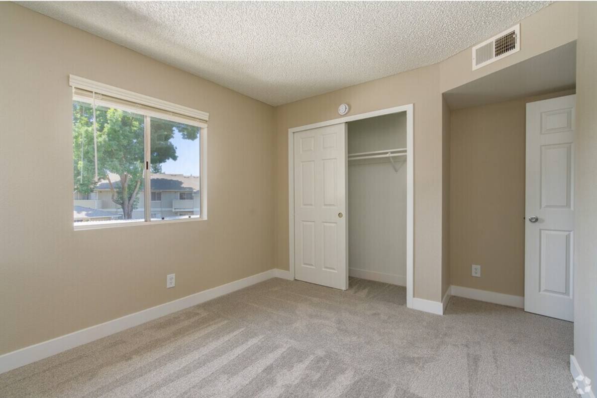 Apartment for rent at 1180 Matmor Rd, Woodland, CA 95776