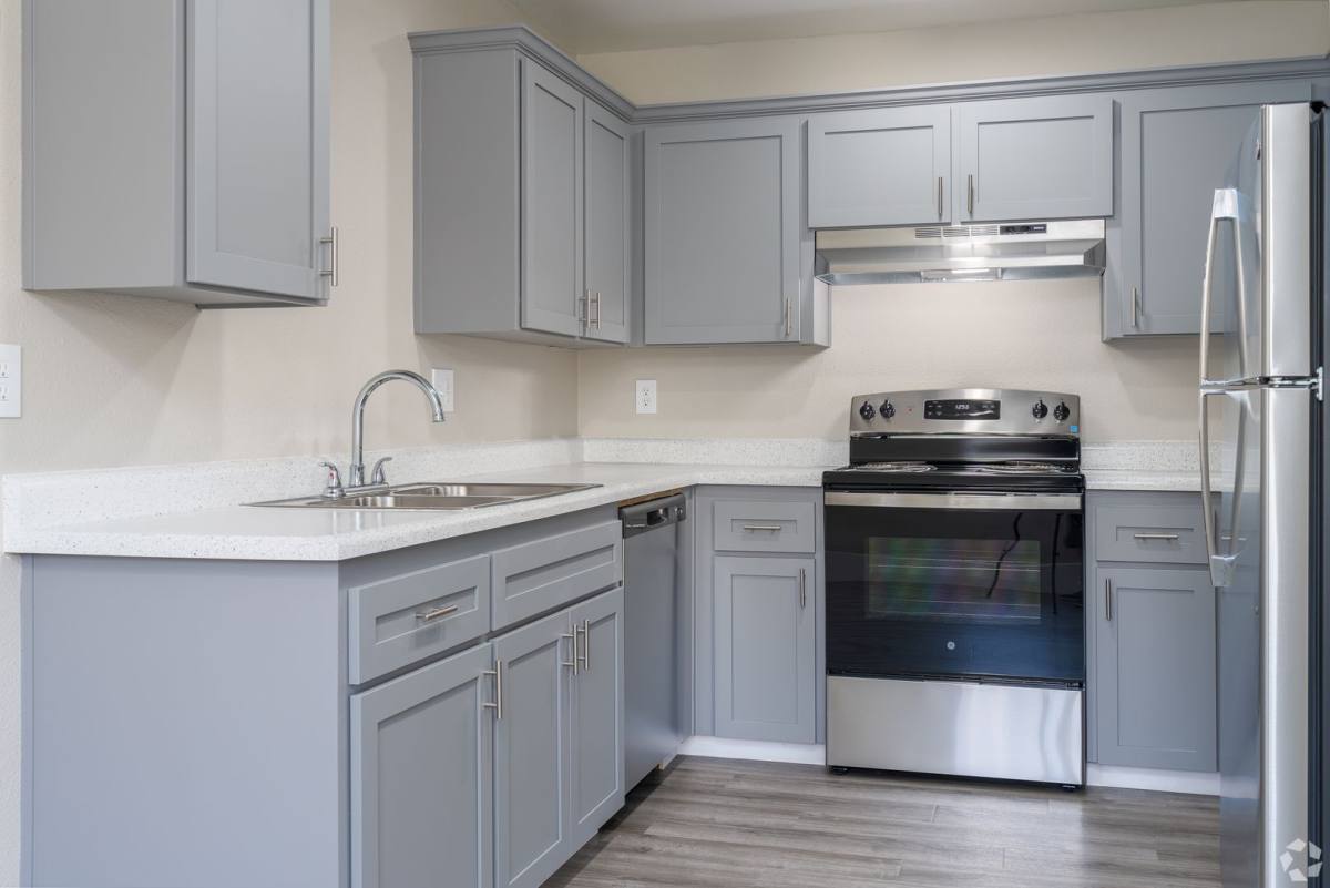 Apartment for rent at 1180 Matmor Rd, Woodland, CA 95776