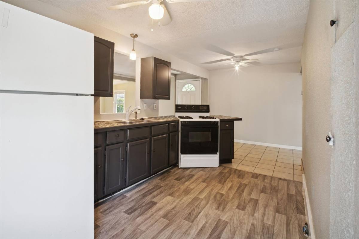 House for rent at 1349 W 87 St, Cleveland, OH 44102