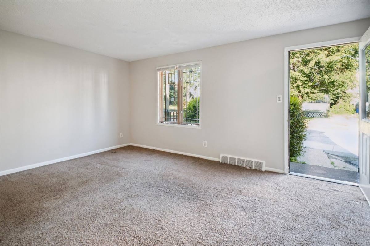House for rent at 1349 W 87 St, Cleveland, OH 44102