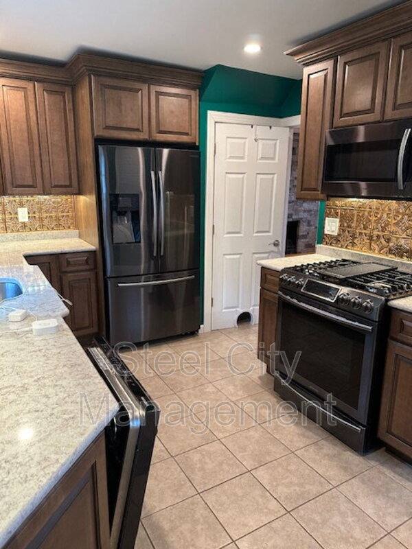 House for rent at 851 Kennedy St, Carnegie, PA 15106