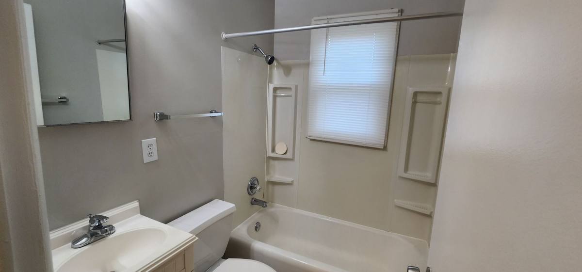 Apartment for rent at 1507 Randolph Ave SE, Huntsville, AL 35801