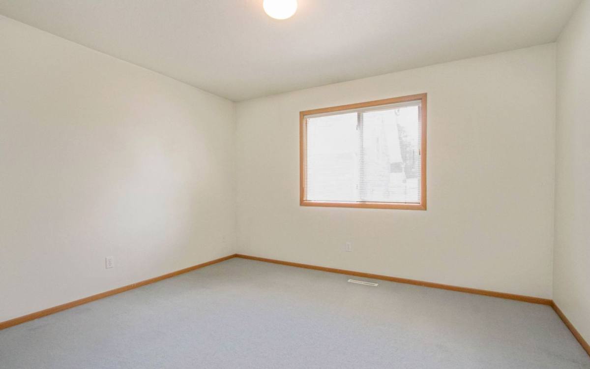 Apartment for rent at 216 224 S Kellogg, Ames, IA 50010