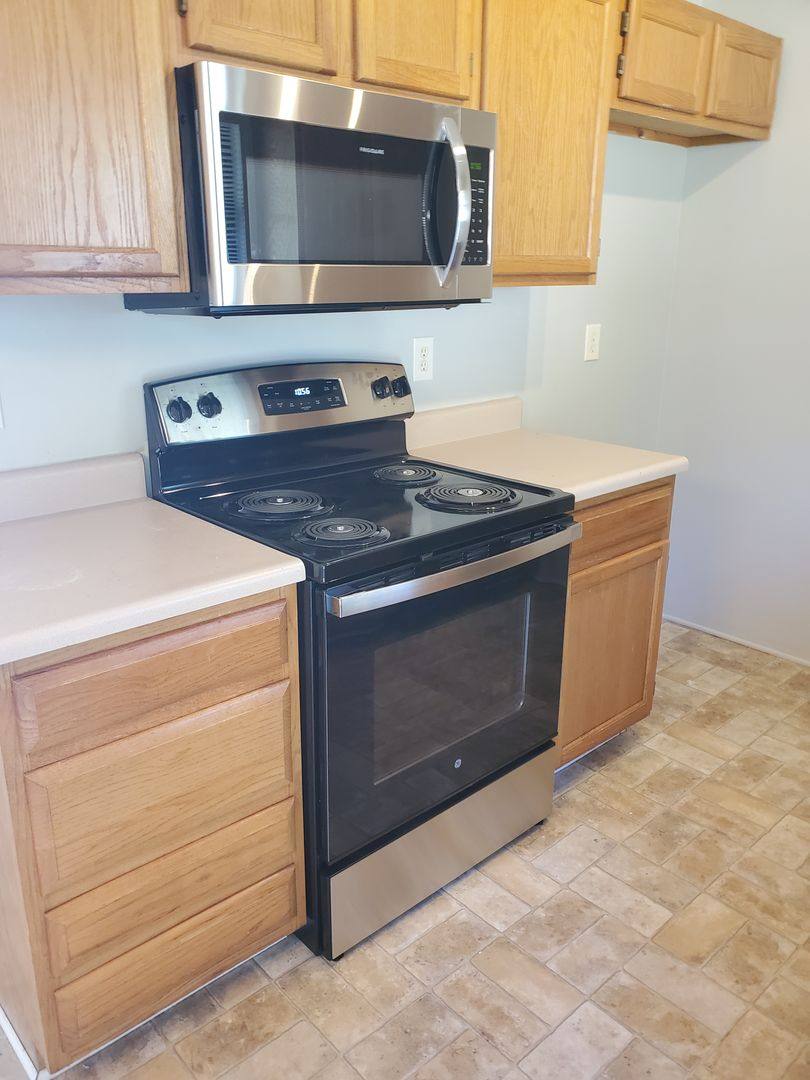 Apartment for rent at 1321A NE 39th St, Kansas City, MO 64116