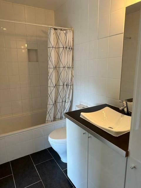 Apartment for rent at 152 Coronado Ave #B, San Carlos, CA 94070