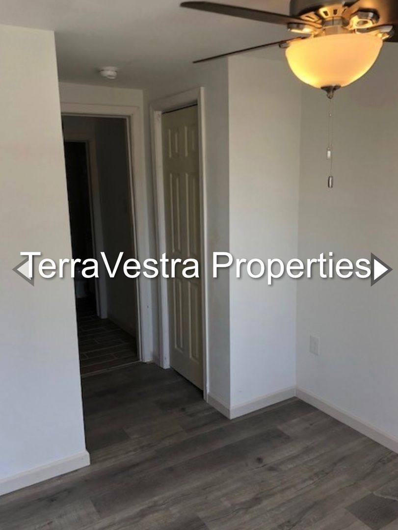 Apartment for rent at 301 N 5th St, Millville, NJ 08332