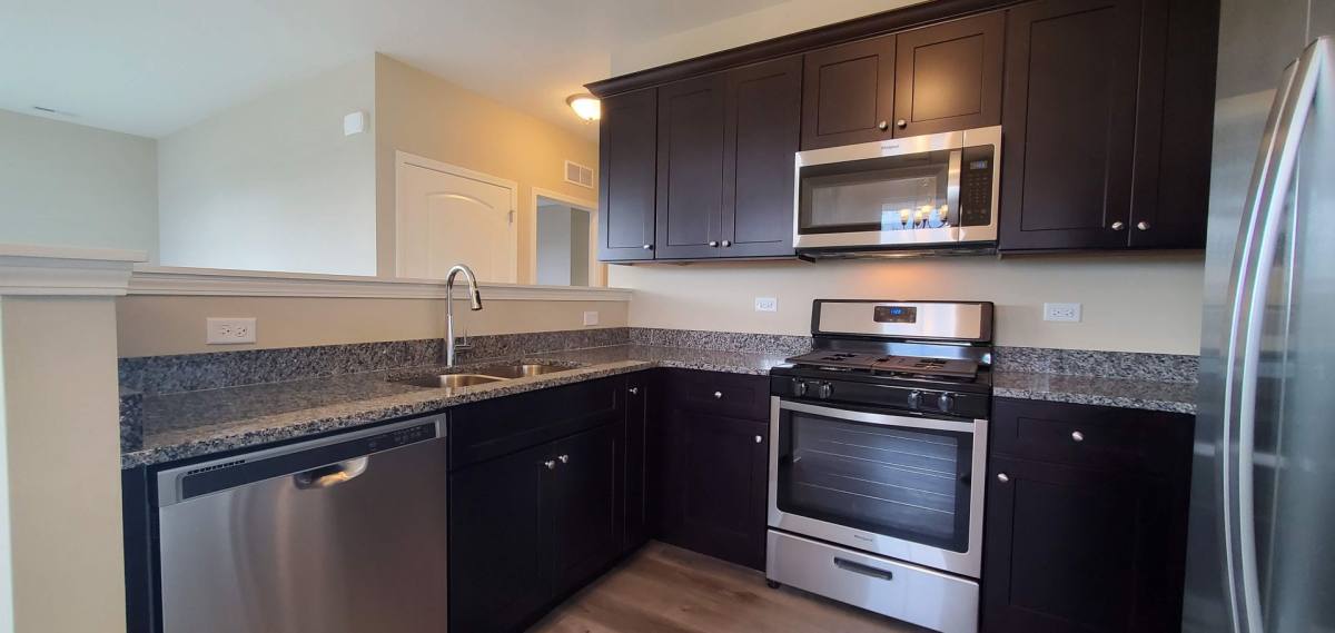 Apartment for rent at 4436-4466 Timber Ridge Court, Joliet, IL 60431