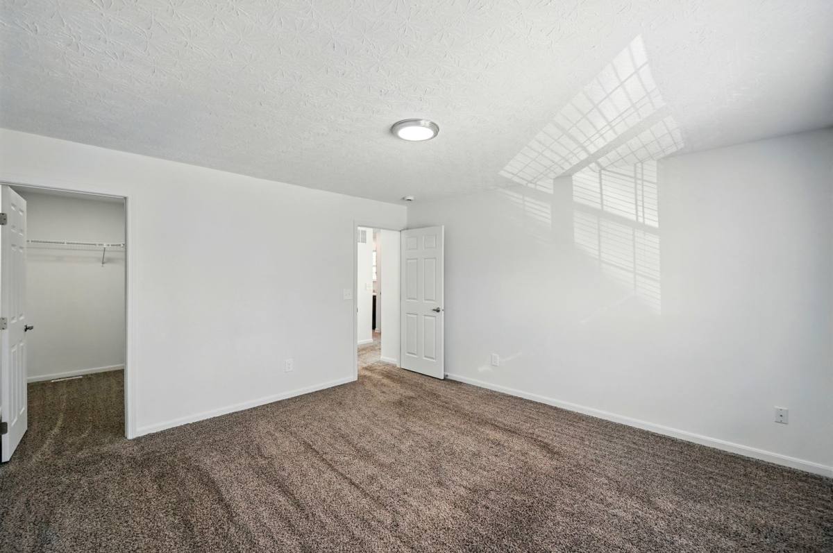 Apartment for rent at 71 Deer Haven Court, Florence, KY 41042