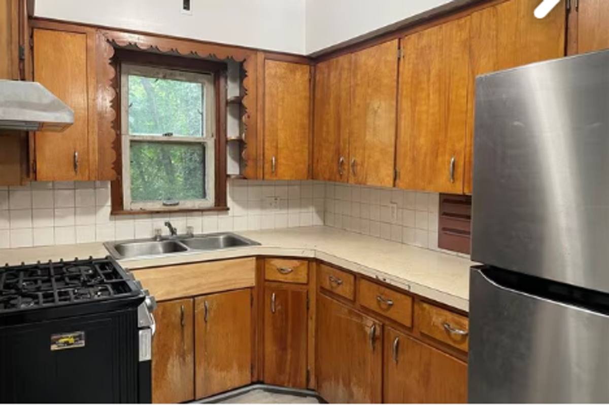 House for rent at 548 Winans Ave, Akron, OH 44306