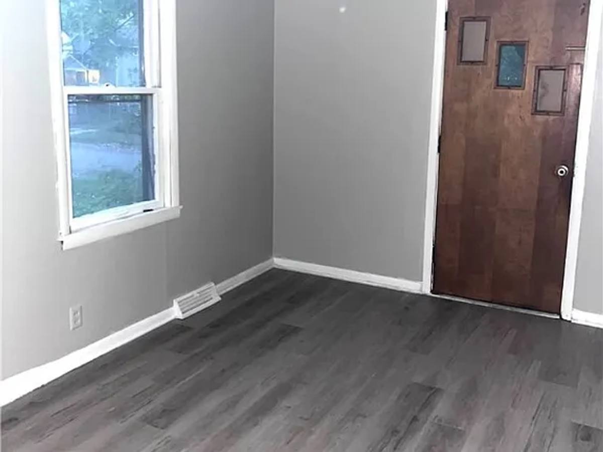 House for rent at 548 Winans Ave, Akron, OH 44306