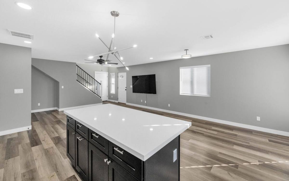 House for rent at 2509 E Broadway Rd, Phoenix, AZ 85040