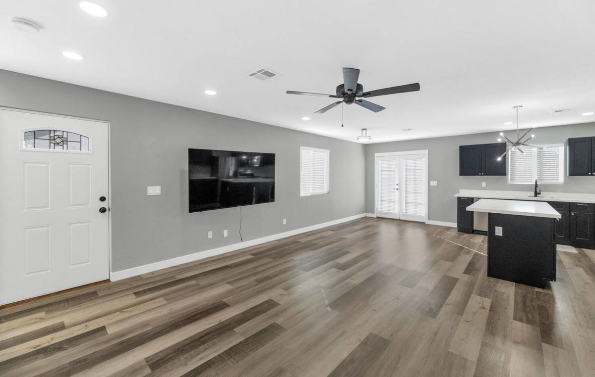 House for rent at 2509 E Broadway Rd, Phoenix, AZ 85040
