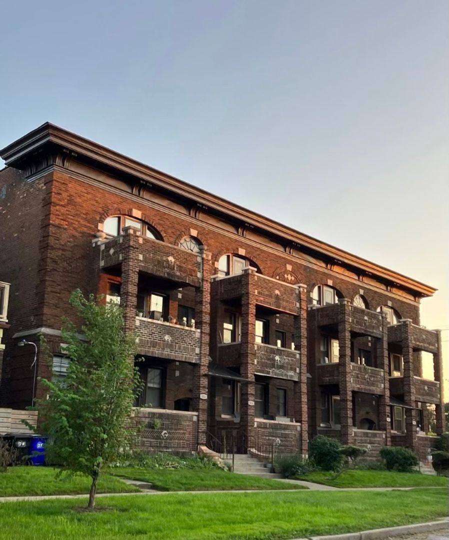 Apartment for rent at 514 Kirby, Detroit, MI 48202