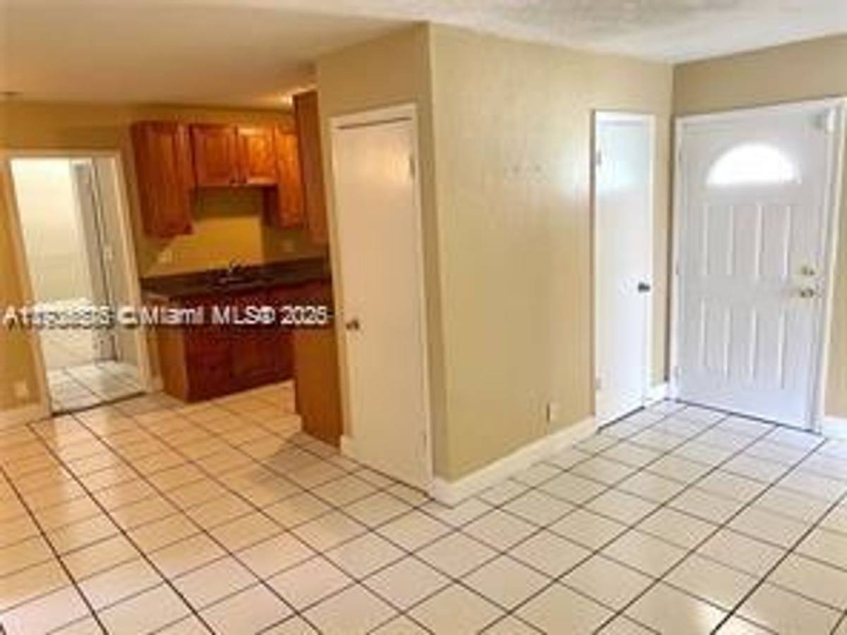 House for rent at 624 SW 16th Ave, Fort Lauderdale, FL 33312