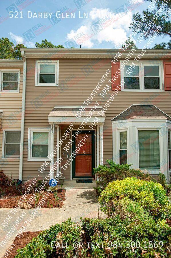 Townhouse for rent at 521 Darby Glen Lane #1, Durham, NC 27713