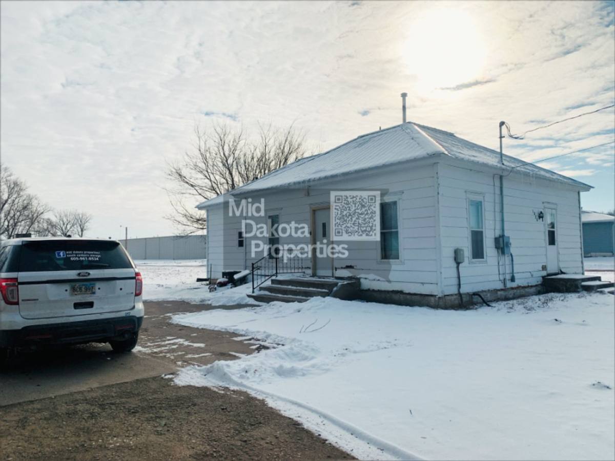 House for rent at 1020 S Kimball, Mitchell, SD 57301