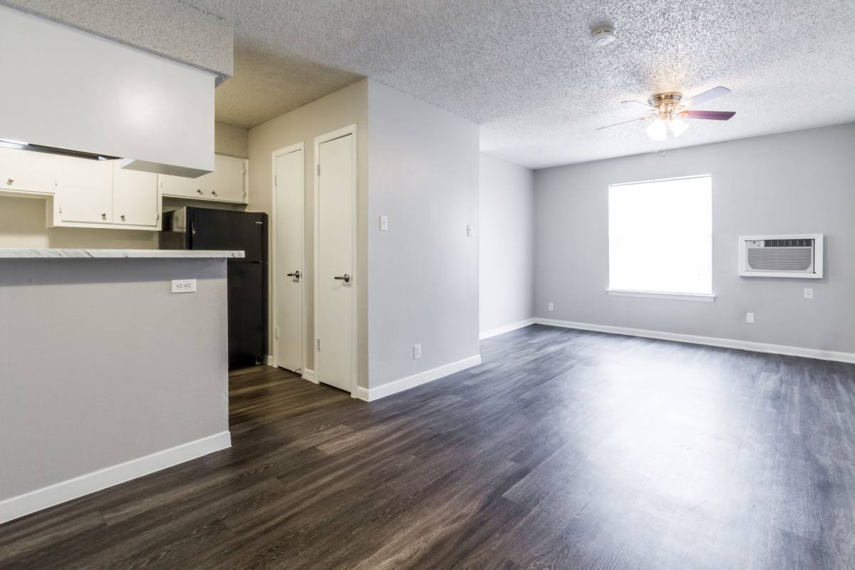 Apartment for rent at 111 W 38th St, Austin, TX 78705