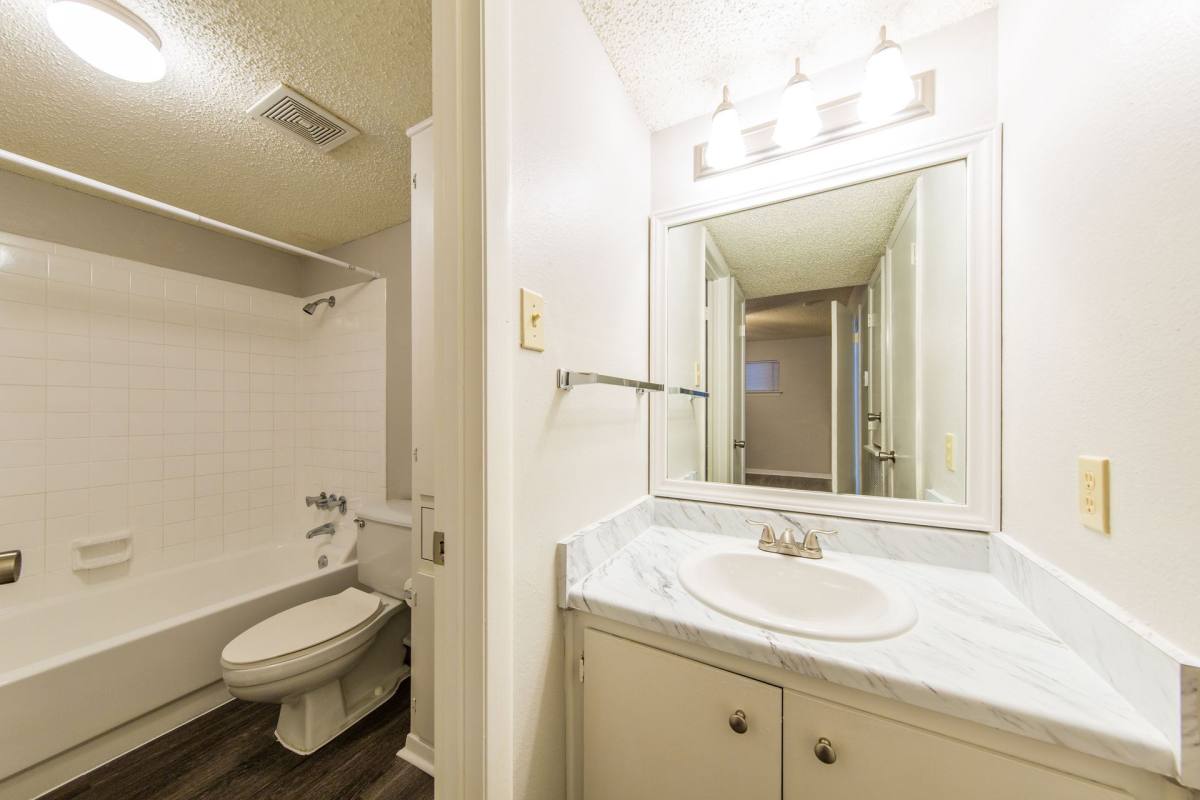 Apartment for rent at 111 W 38th St, Austin, TX 78705